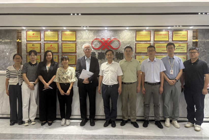 欧洲院士Eric Westhof教授莅临远泰生物开展科技交流